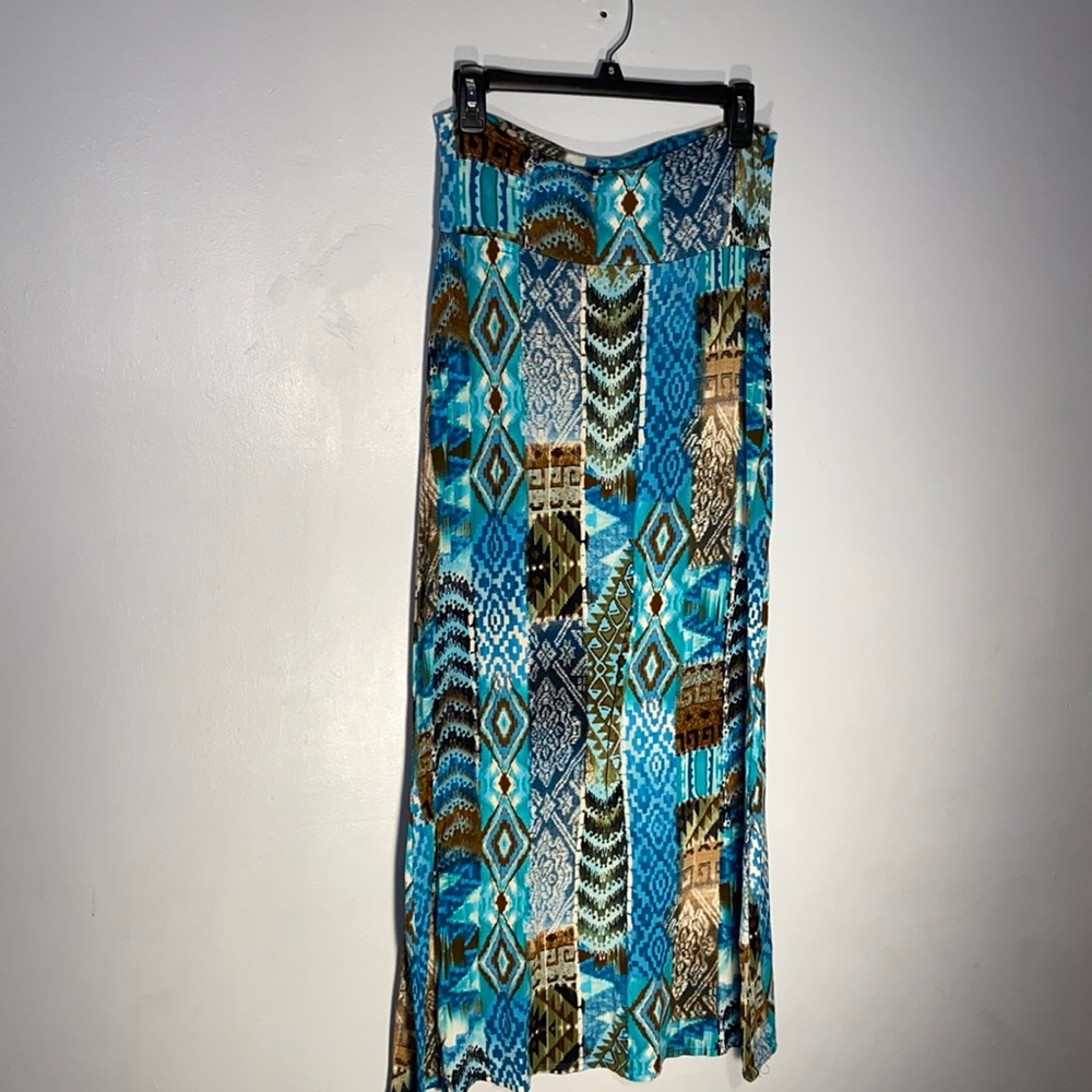 Wetseal full length knit skirt